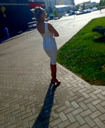 Нежная и игривая девушка приглашает в гости для приятного времяпрепровождения. Обещаю, ты будешь доволен! 13975, 25 лет